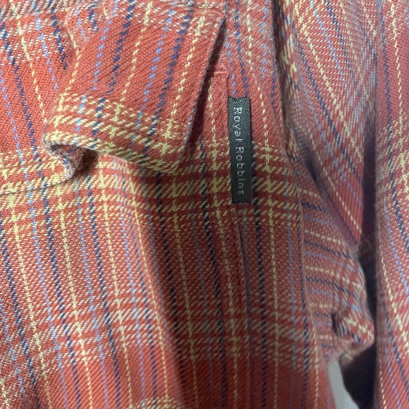 Royal Robbins Outdoor Clothing Mens Long Sleeve Button Down Size L - Picture 4 of 6